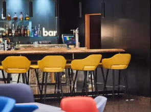 Отель Silken Puerta Madrid