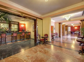 Отель Grand Hotel Villa Politi