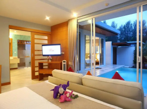 Отель Apsara Beachfront Resort and Villa 