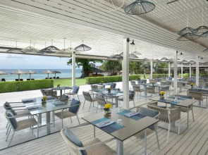 Phuket Marriott Resort & Spa, Merlin Beach