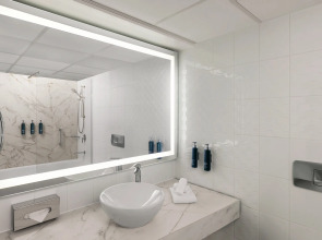 Отель Hilton Vienna Waterfront