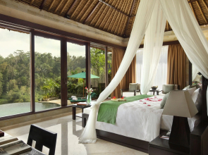 Отель Royal Pita Maha