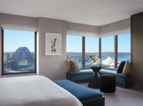 Four Seasons Hotel Sydney