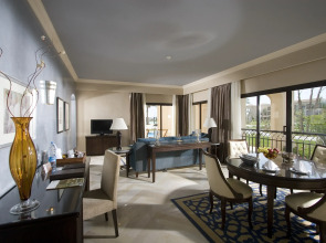 Отель JAZ Aquamarine