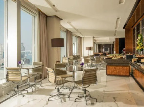 Four Seasons Hotel Hong Kong