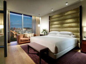 Hyatt Regency Barcelona Tower
