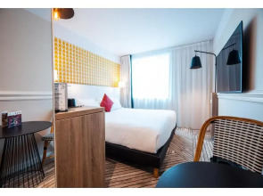 The Originals Boutique, Hôtel Maison Montmartre Paris Les Puces