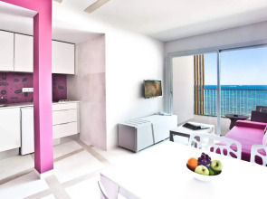 Апартаменты Ryans Ibiza - Adults Only
