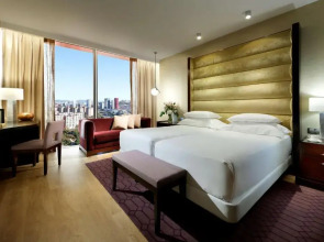 Hyatt Regency Barcelona Tower