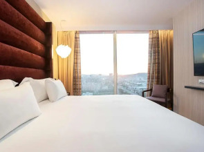 Hyatt Regency Barcelona Tower