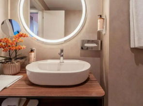 Отель Mercure Bologna Centro