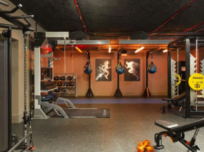 Pullman Paris Montparnasse Hotel