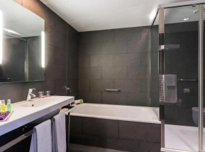 Hotel Indigo Barcelona Plaza Espana by IHG