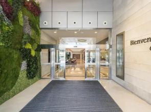 Отель Ilunion Malaga