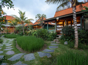 Отель Arya Arkananta Resort and Spa