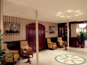 Two Brothers Noordwijk Beach