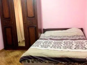 Loo Village Guest House