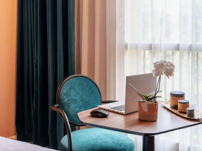 Отель Mercure Bologna Centro