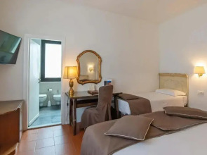 Отель Machiavelli Palace