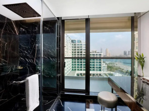 Hilton Dubai Palm Jumeirah