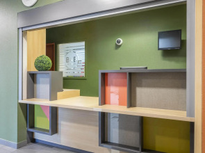 B&B HOTEL Marseille Les ports