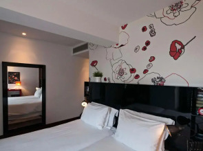 Porto Trindade Hotel