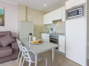 Klayman Diamond Aparthotel