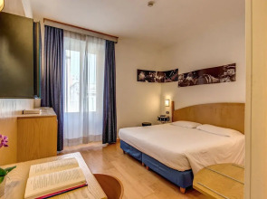 Hotel Franklin Feel The Sound