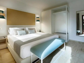 The Signature Level at Grand Palladium Sicilia Resort & Spa