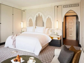 Отель Jumeirah Mina Al Salam