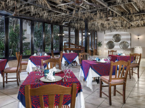 Отель JAZ Aquamarine