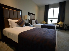 Отель Premium Strato