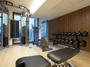 The Quarter Phromphong by UHG