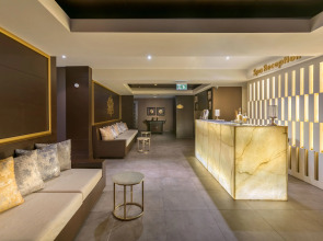 Rixos Sungate - The Land of Legends Access