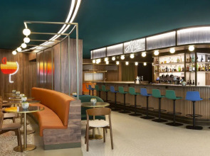 Pullman Paris Montparnasse Hotel