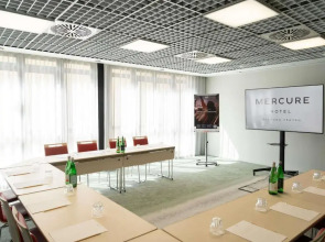 Отель Mercure Bologna Centro