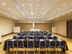 Grand Resort Lagonissi