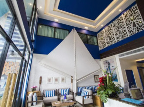 The Blue Pearl Kata Hotel