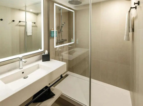 Novotel Paris Suresnes Longchamp