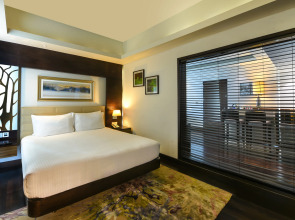 DoubleTree by Hilton Gurugram Baani Square