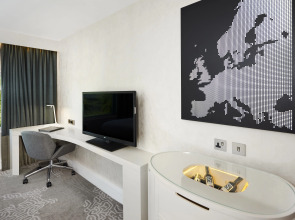 Отель Hilton London Heathrow Airport