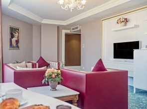 Royal Taj Mahal - All Inclusive