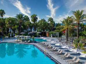 Miramare Beach Hotel