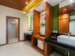 Le Charme Sukhothai Historical Park Resort