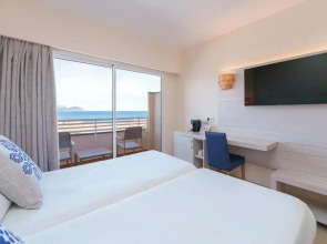 Курорт Caprice Janeiro Hotel & Spa