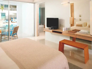 Ramada Phuket South Sea