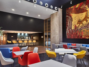 Отель Silken Puerta Madrid