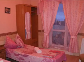 Viktoriya Guest House