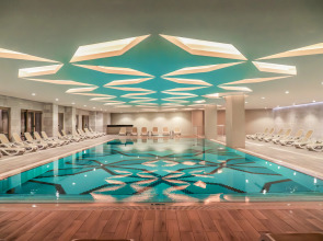 Royal Taj Mahal - All Inclusive