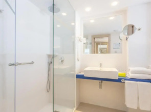 Курорт Caprice Janeiro Hotel & Spa